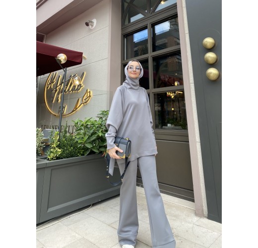 Elly Grey Takım Elly Grey Takım